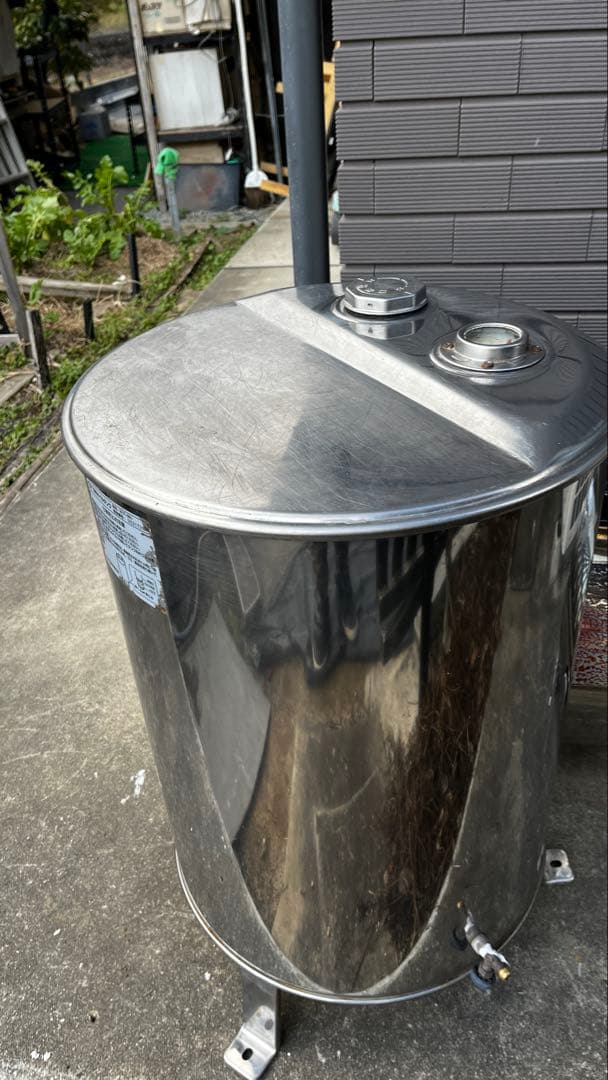 ステンレス製オイルタンク