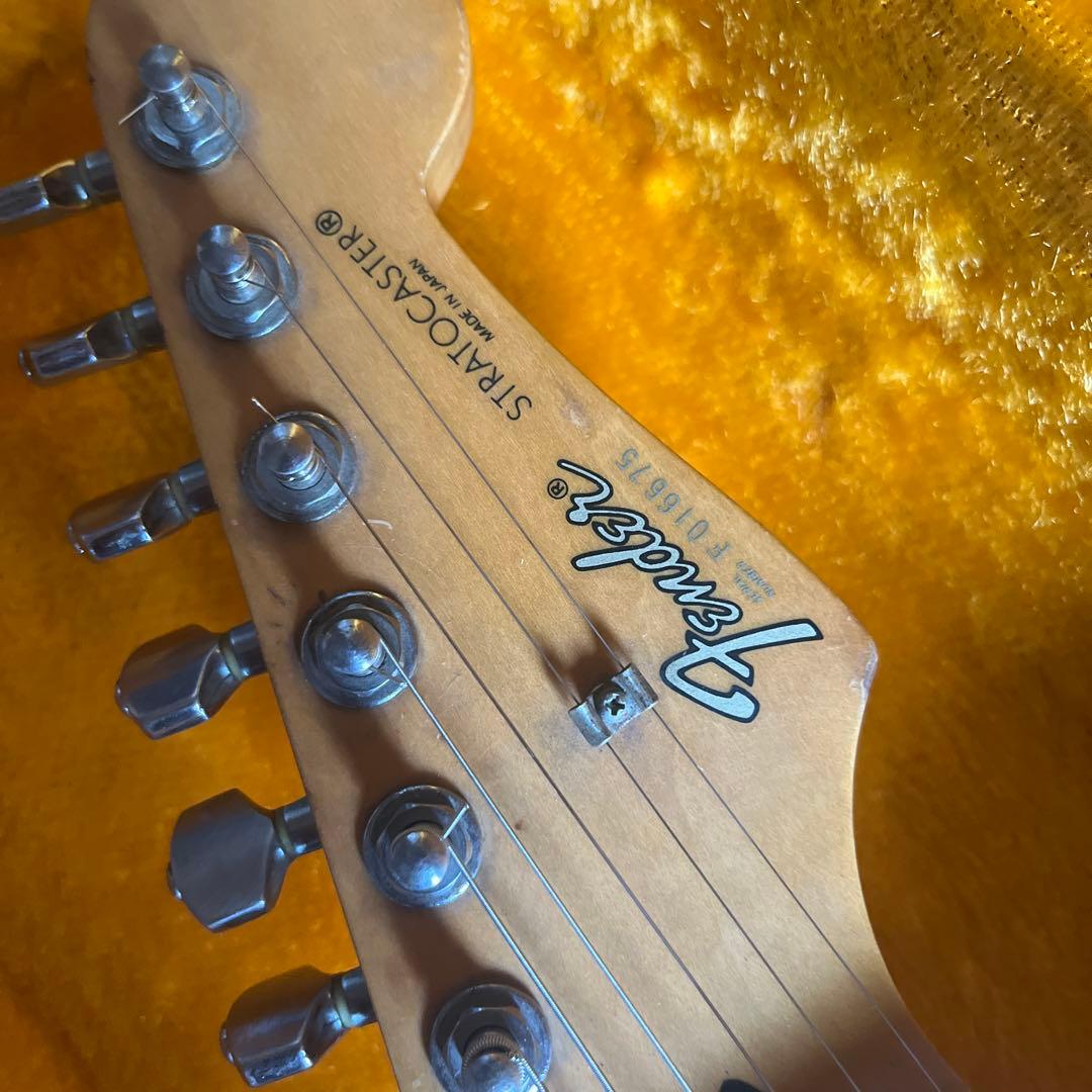 Fender japan ストラトFシリアル　フジゲン　1986 3.4kg