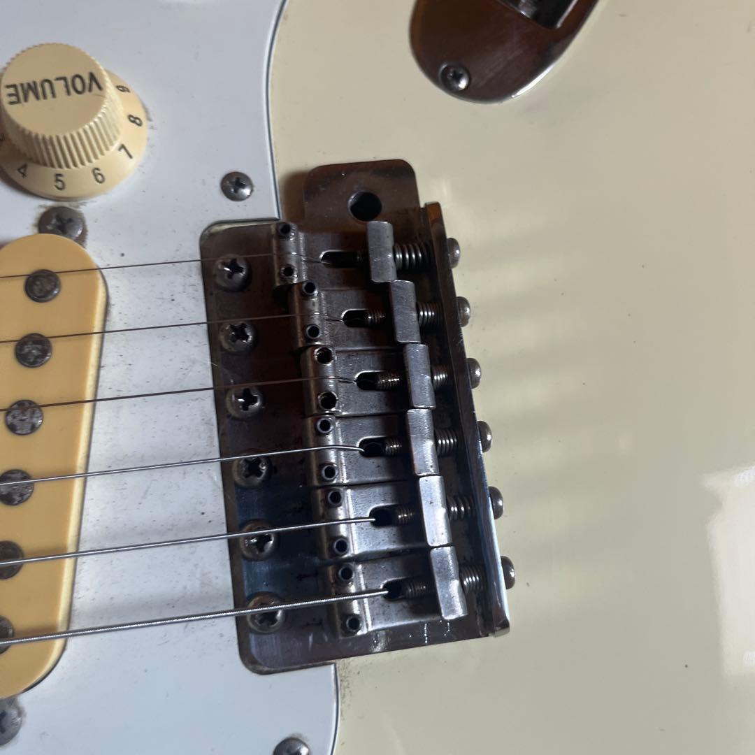 Fender japan ストラトFシリアル　フジゲン　1986 3.4kg