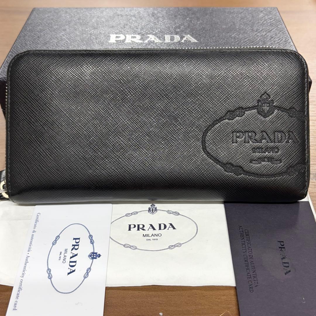新品同様‼️ プラダ　PRADA 財布　長財布　サフィアーノ　箱付き