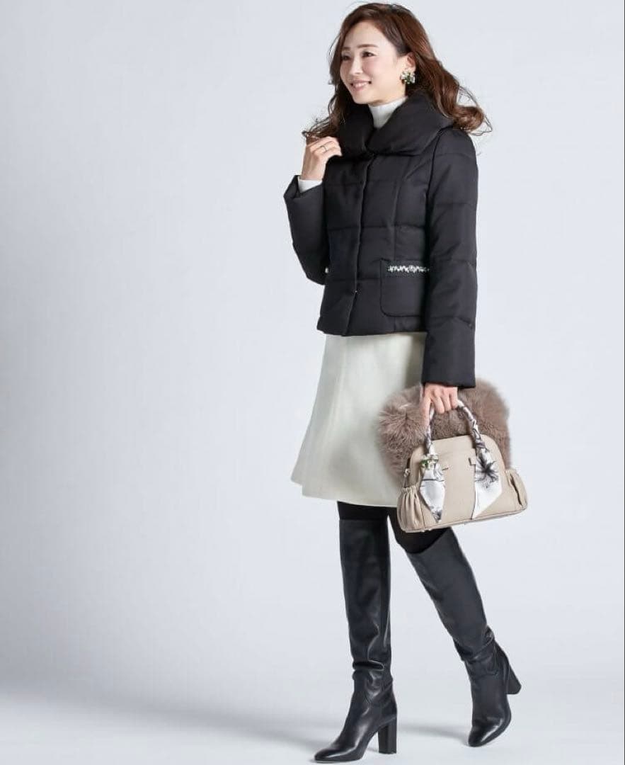 【Aveniretoile】ビジューポケットショートダウンコート　黒　34