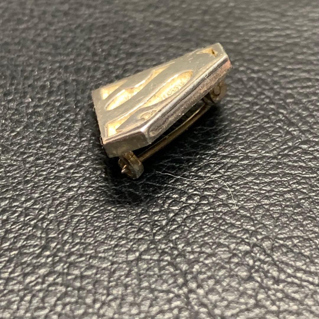 スーパーマン ロゴ バッジ 925シルバー - メルカリ