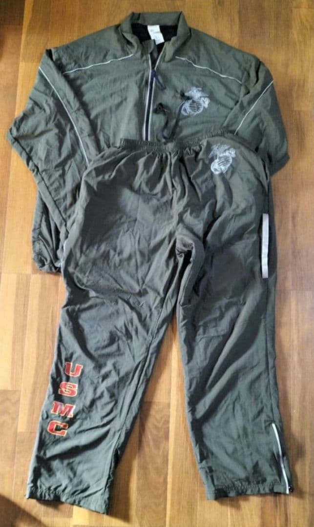 米軍放出品　US MARINE　トレーニングウェア　パンツセット　米軍実物