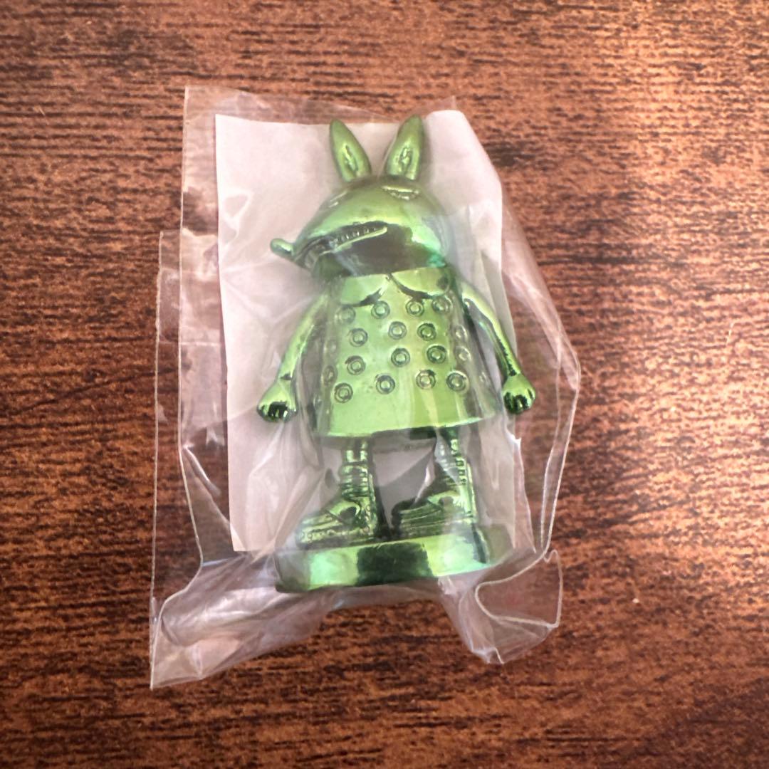 米津玄師 メタルフィギュア ウサギ 緑 TOUR FOGBOUND ガチャ