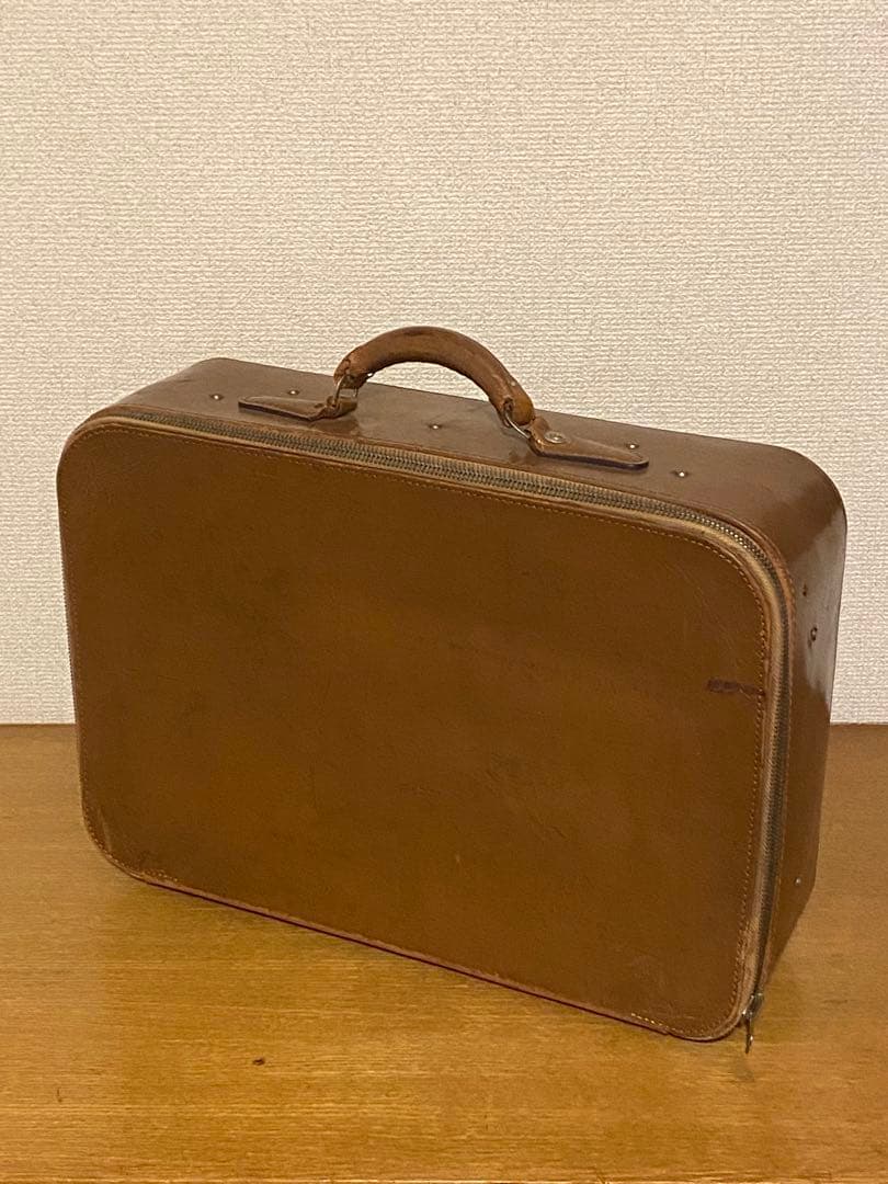 旅行用小型トランク（ヴィンテージ）