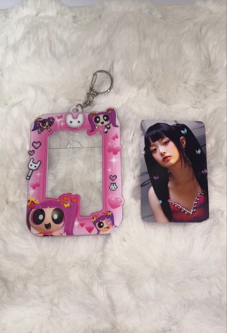 newjeans ハニ linefriendsトレカケース パワパフ - メルカリ