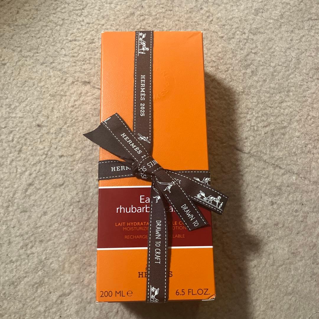 エルメス　オードゥ　ルバーブ　エカルラット　ボディーローション