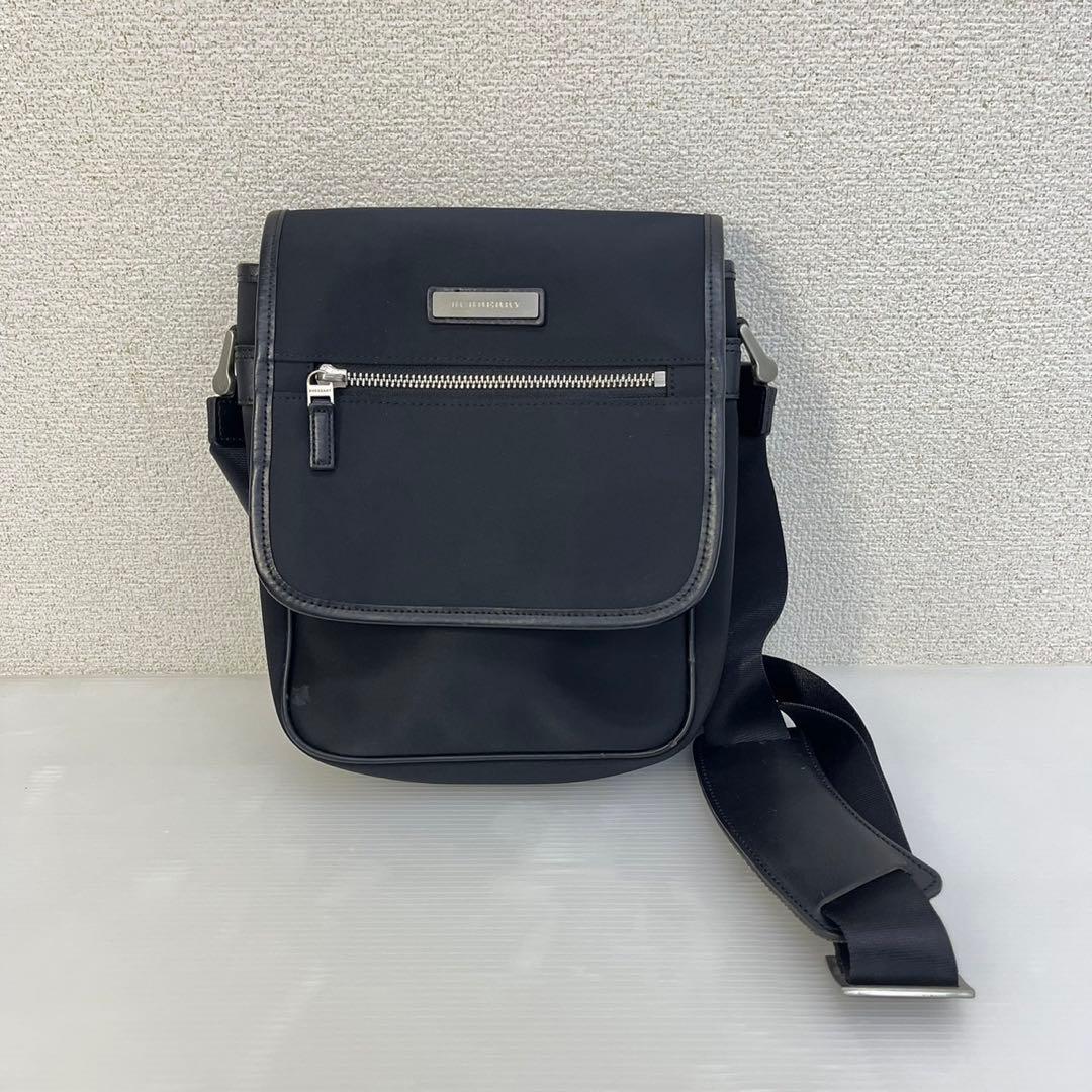 ☆バーバリー☆ショルダーバッグ メッセンジャーバッグ ナイロン レザー