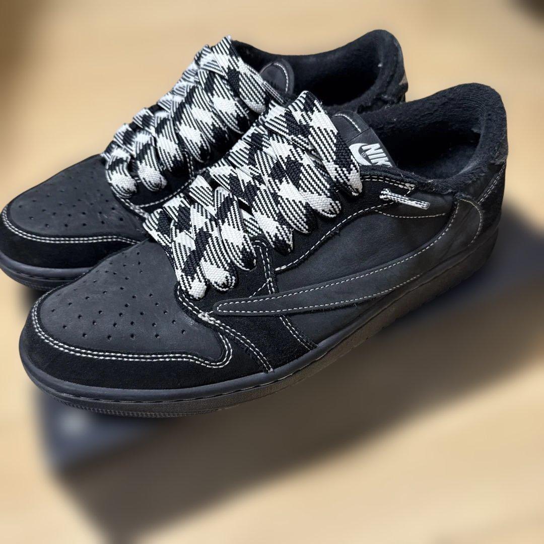TravisScott x Air Jordan 1 Lowブラックファ ントム Air Jordan 1 Low x Travis Scott 'Black Phantom' (DM7866-001