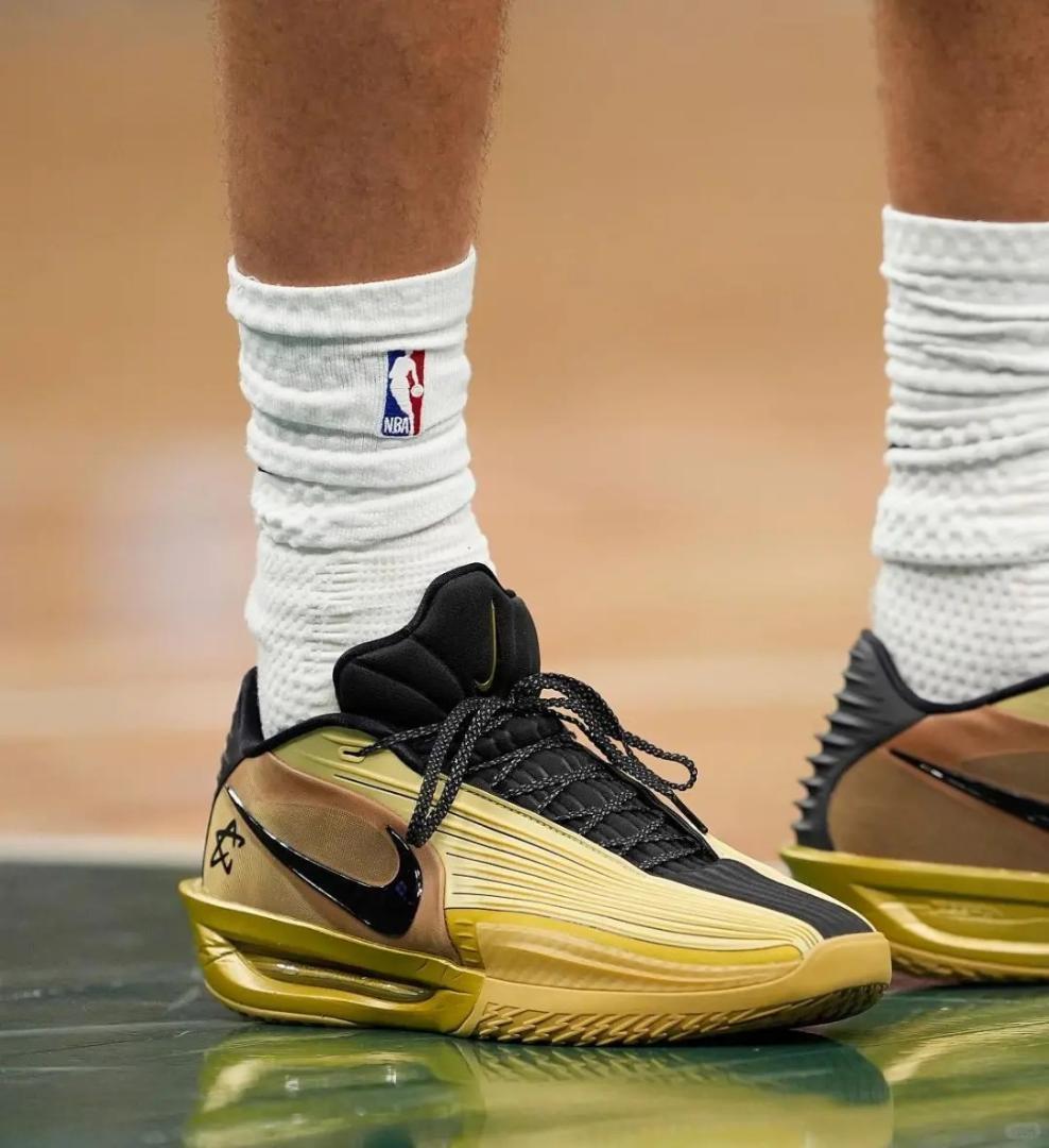 ナイキ ユニコーン Dri-FIT ADV NBA ソックス (1足) - メルカリ