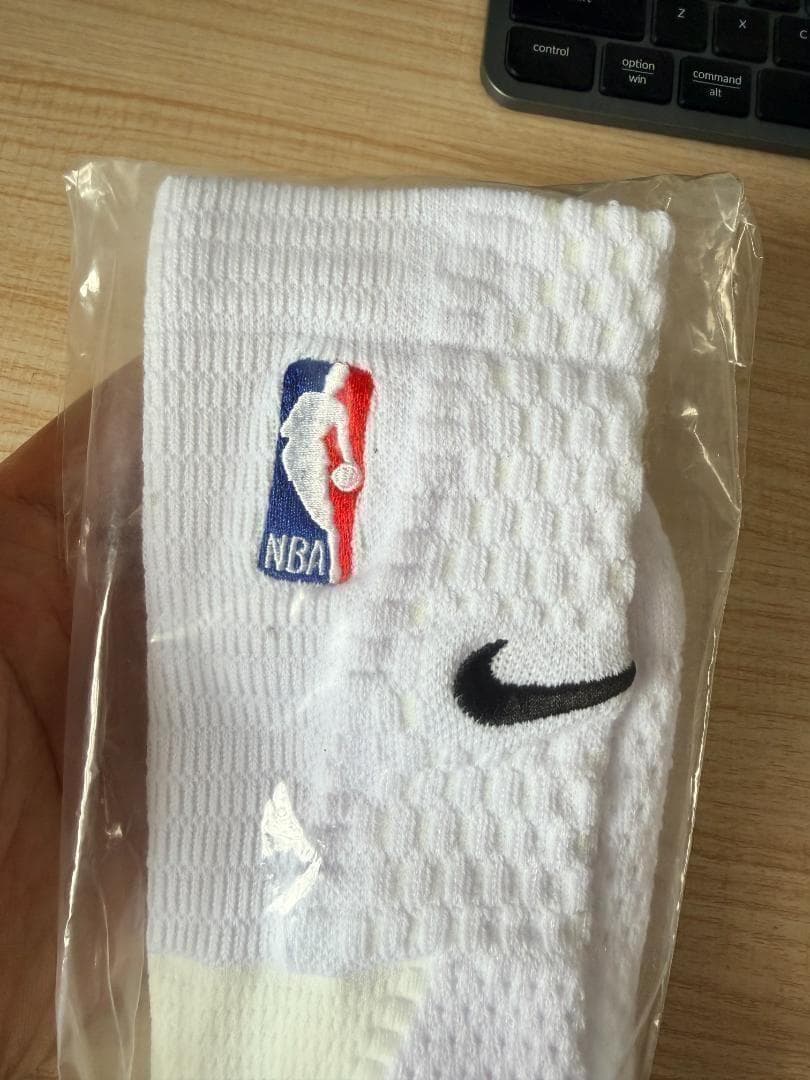 ナイキ ユニコーン Dri-FIT ADV NBA ソックス (1足) - メルカリ