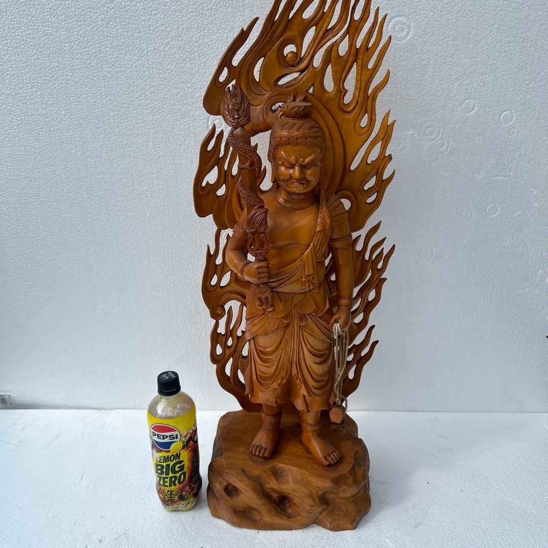 木製仏像 不動明王のデザイン 約70センチ