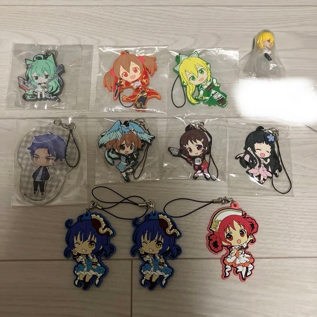 ラバーストラップ キーホルダー まとめ売り - メルカリ