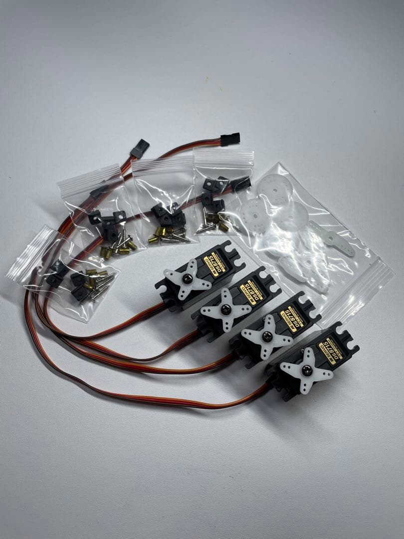 JRサーボ DS8715 x 4 大型機用