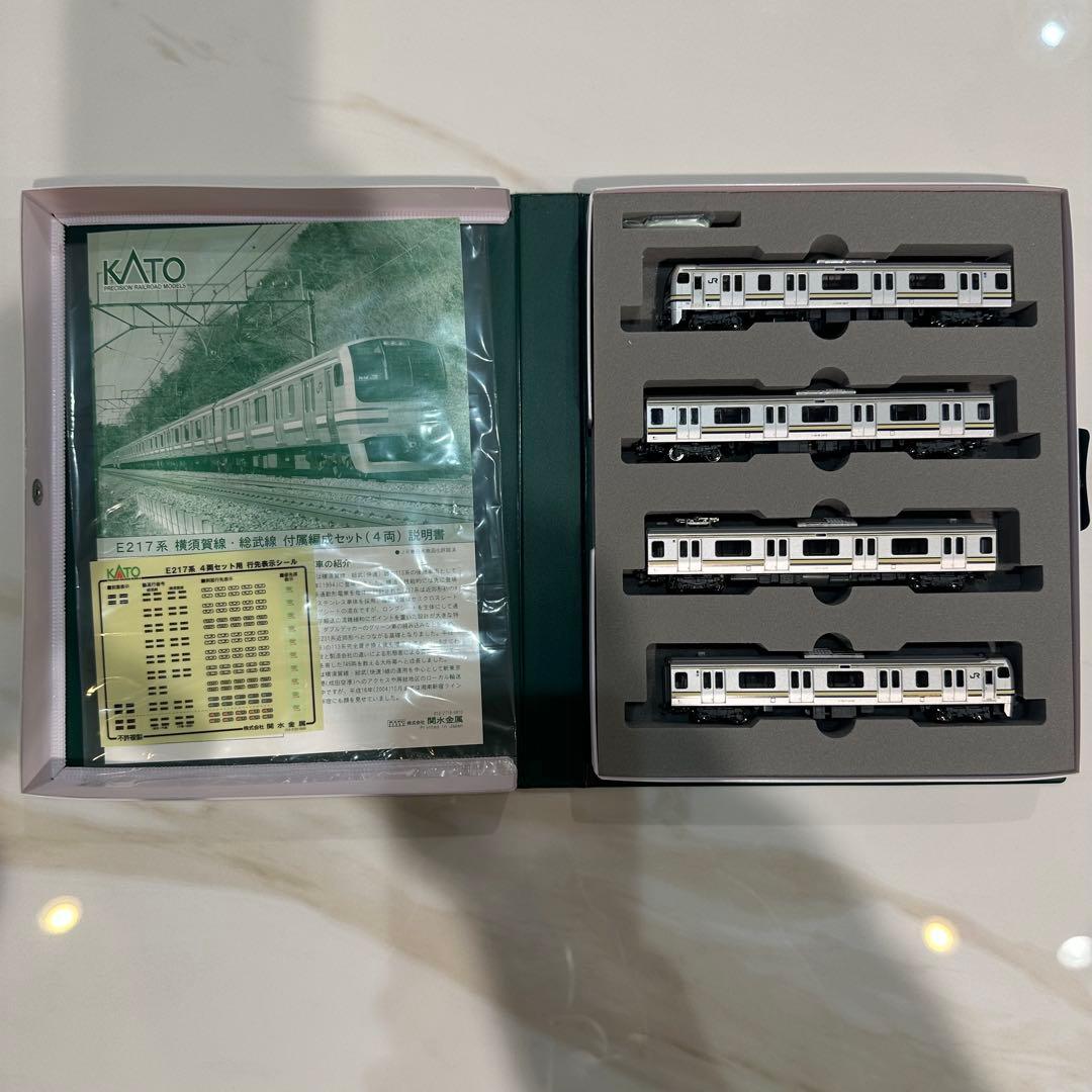 KATO E217系 横須賀・総武線 付属編成4両セット Nゲージ KATO E217系 横須賀・総武快速線 4両付属編成セット[10-1979]【鉄道
