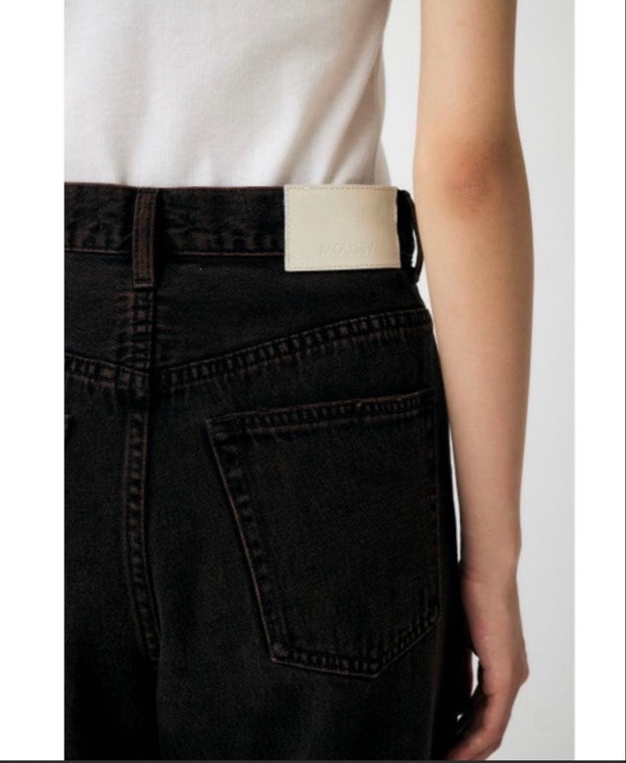 完売 MIDRISE LOOSE テーパードデニム moussy 大屋夏南 - メルカリ