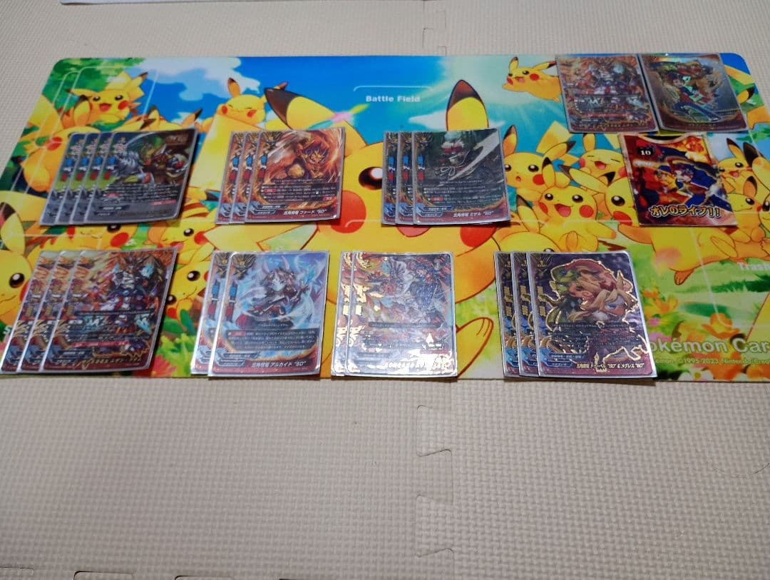 バディファイト 五角デッキ