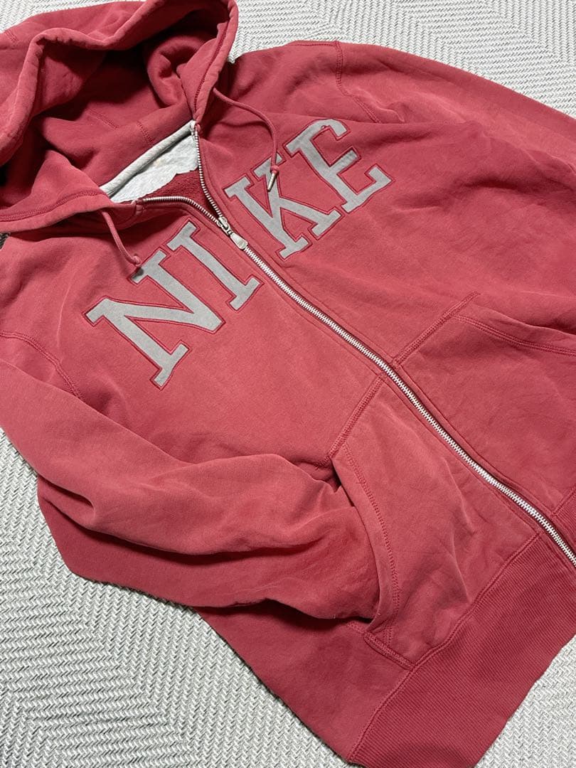 00's OLDNIKE ジップパーカー レッド テック 美品 刺繍 人気色 - メルカリ