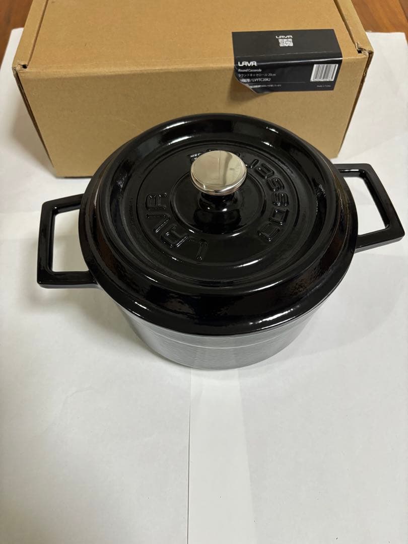 LAVA ラウンドキャセロール 20cmストウブstaubル・クルーゼ類似品②