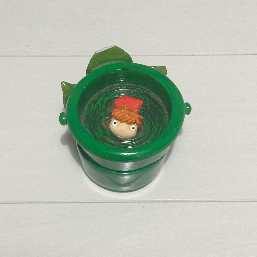 崖の上のポニョ】 イメージトレイ ポニョバケツ ジブリ - メルカリ