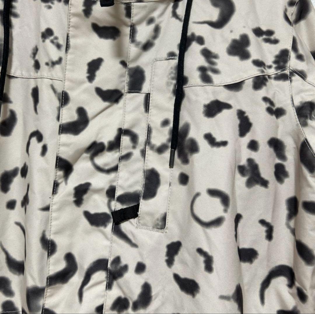 値下げ交渉⭕️ バートン【S】レオパード柄 防水スノーボード