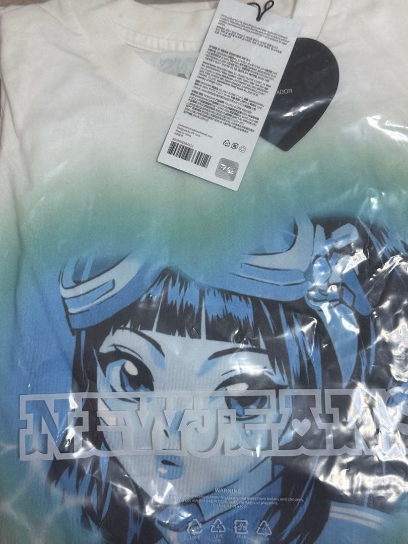 NewJeans ヘイン Tシャツ get up