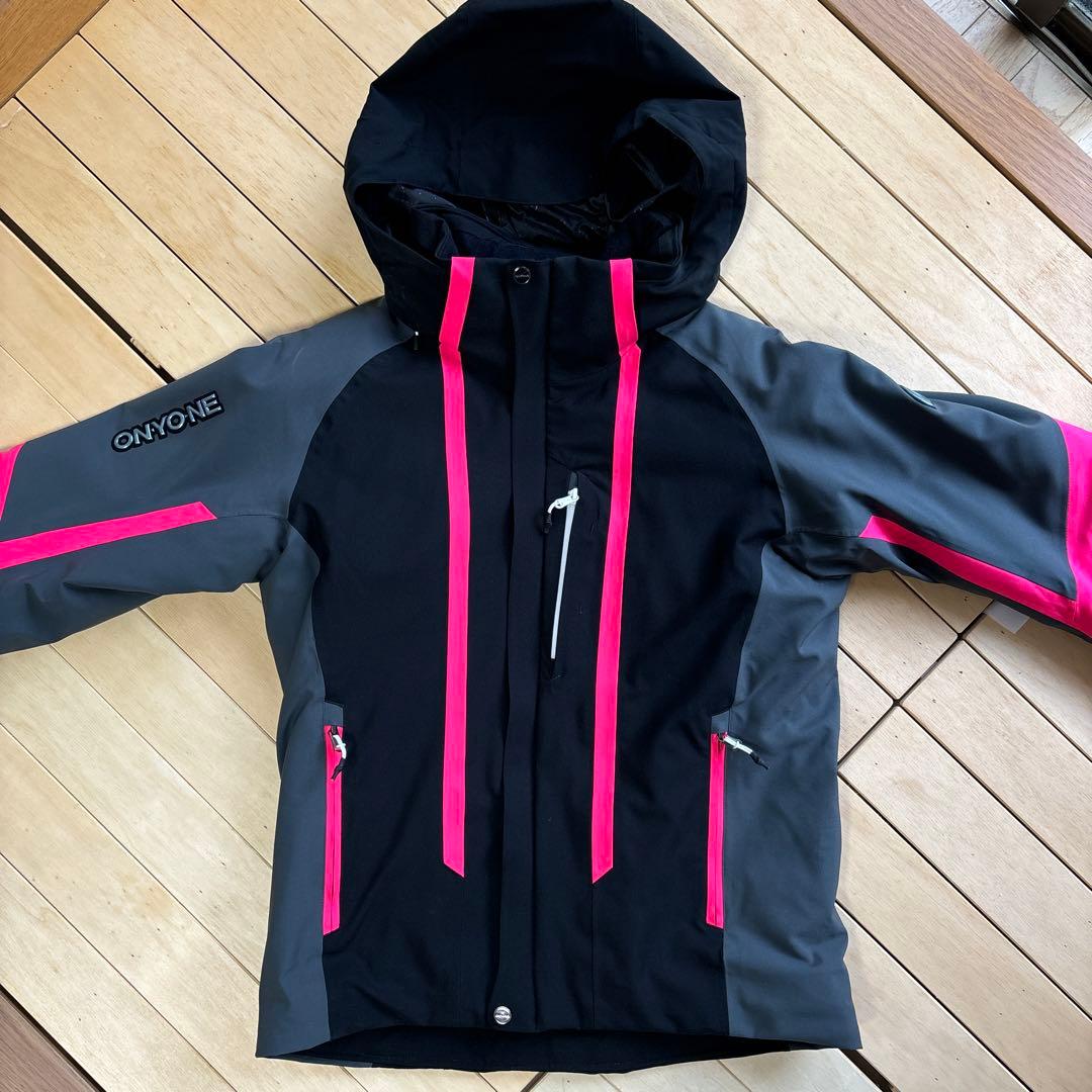 ONYONE スキーウェア 🎰 女性用 グレー/ピンク Sサイズ