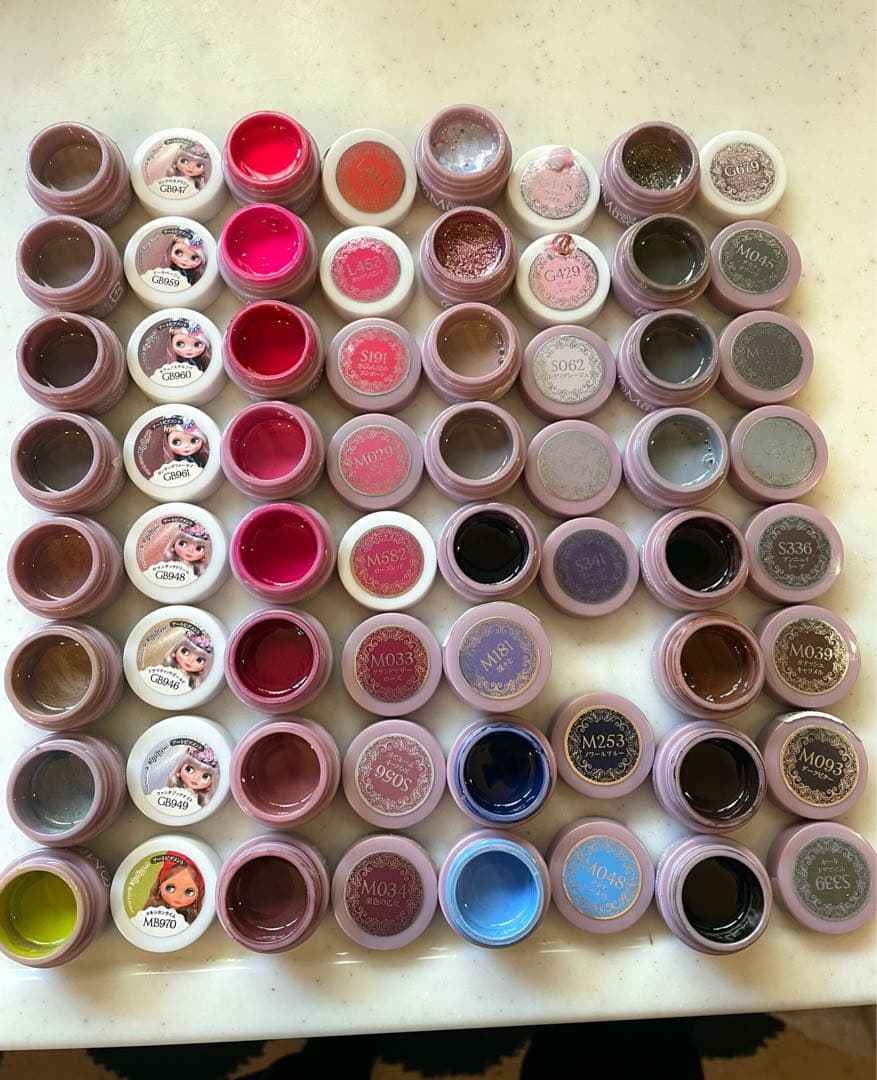 プリジェル　カラーまとめ売り32個 開封済み ミューズ　ジェルネイル プリジェルミューズ／フェスタグリーン／3g | ジェルネイルショップ