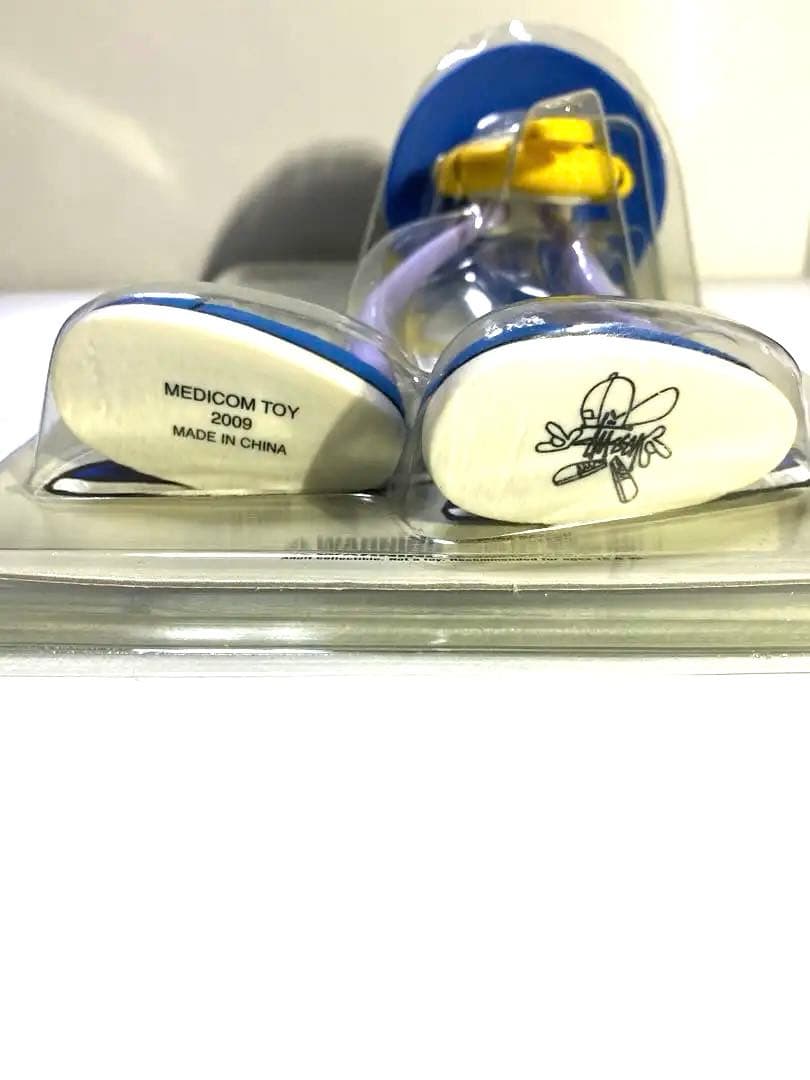 STUSSY × REAS × MEDICOM TOY フィギア 3点 - メルカリ