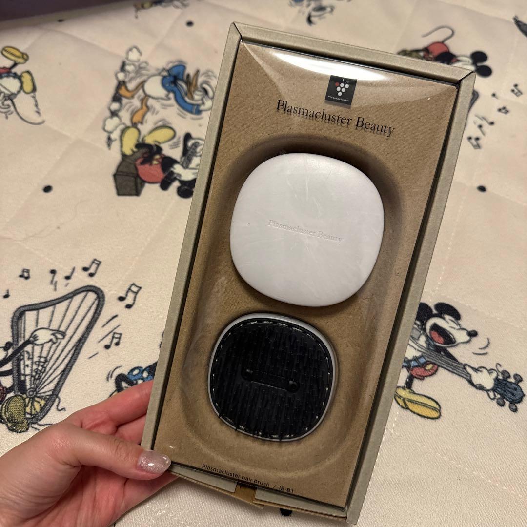 新品未使用　プラスマスター ヘアブラシ IB-B1 ホワイト
