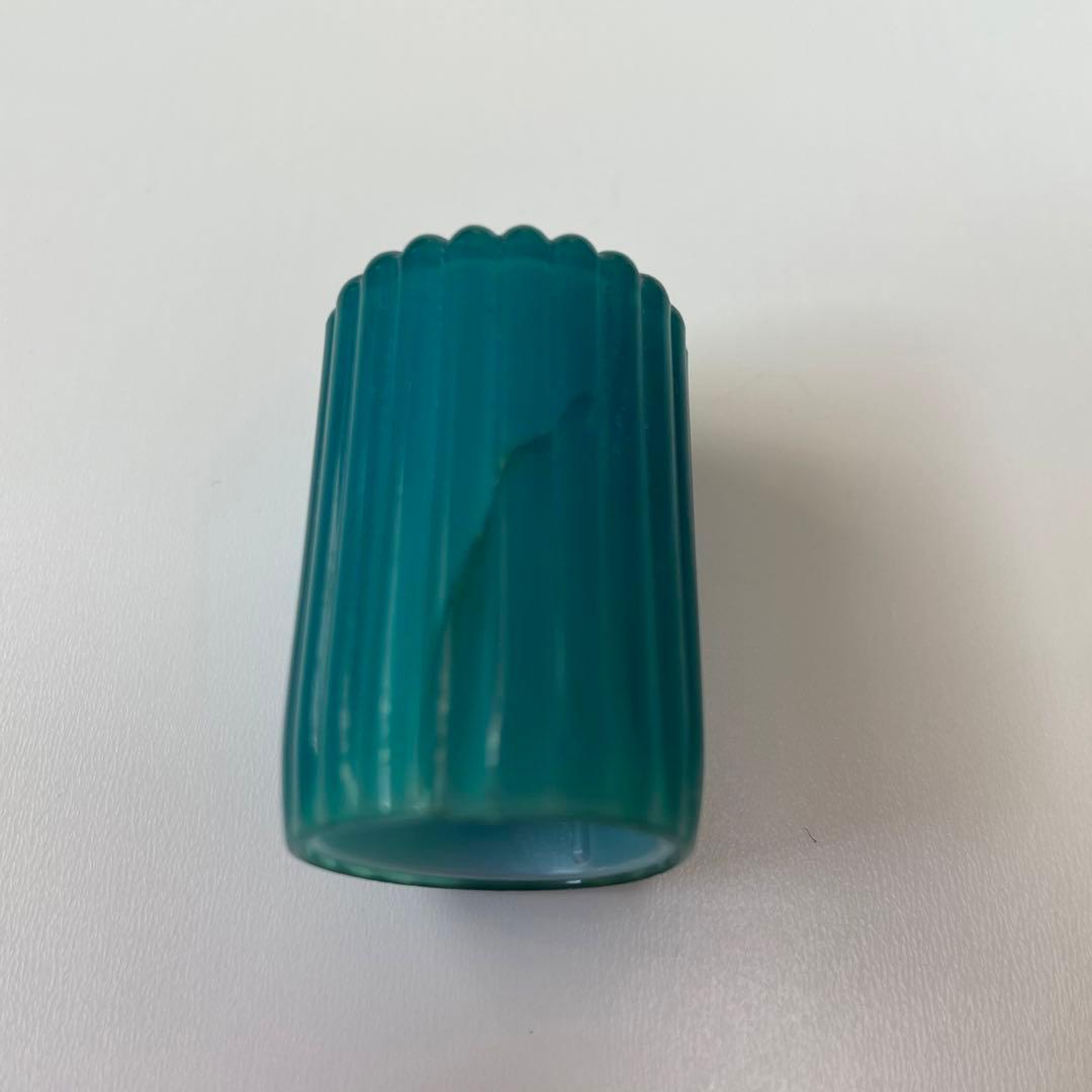 2004年限定品】エスカーダ アイランドキッス オードトワレ 100ml