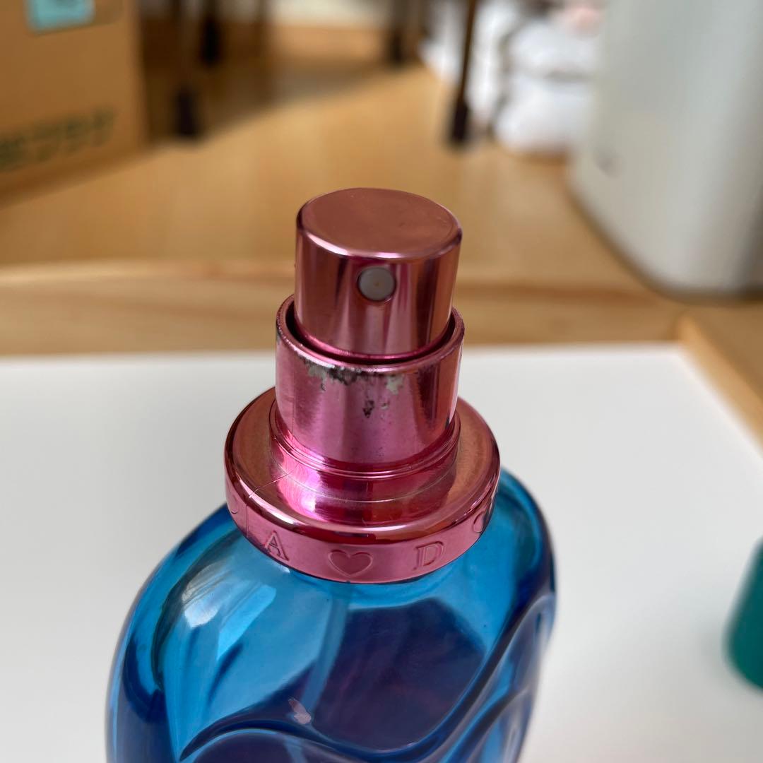 2004年限定品】エスカーダ アイランドキッス オードトワレ 100ml