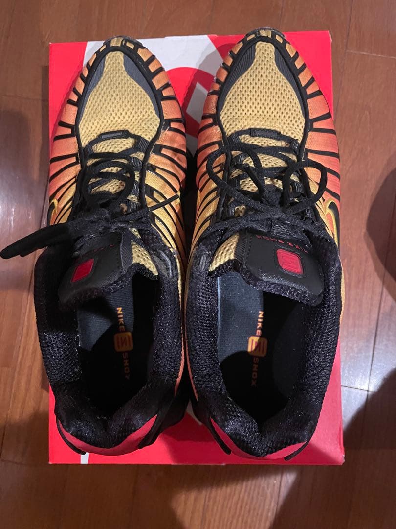 靴 Nike Shox TL \"Sunrise\"