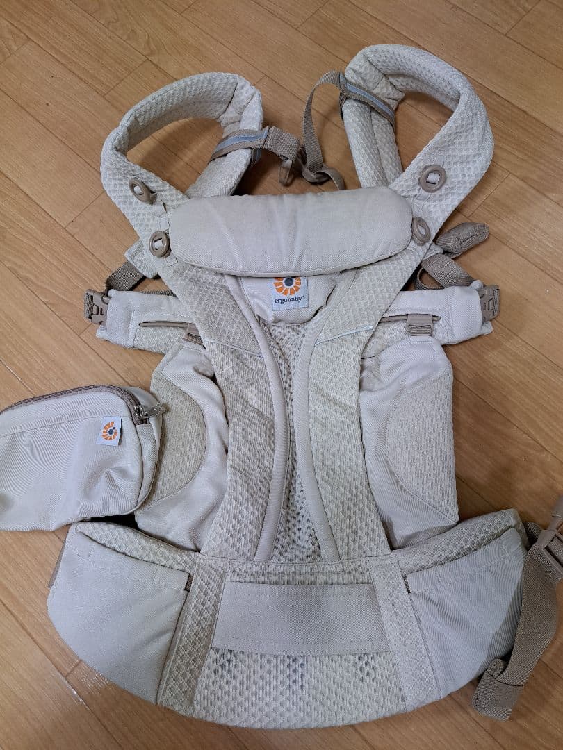 エルゴベビー抱っこ紐 オムニブリーズ 楽天市場】【日本正規品2年保証】 Ergobaby OMNI Breeze オムニ