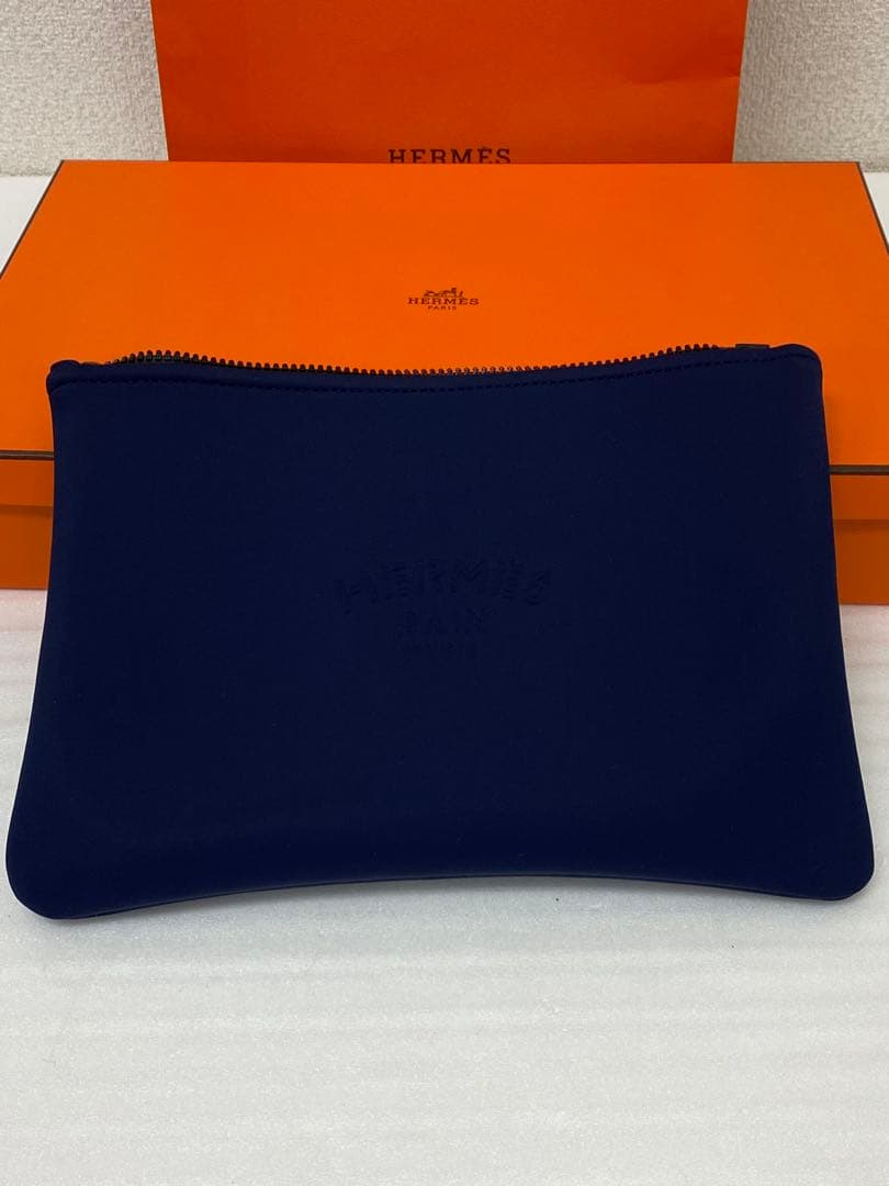 3-3213 HERMES ポーチ《ネオバン》 MM ・ネイビー