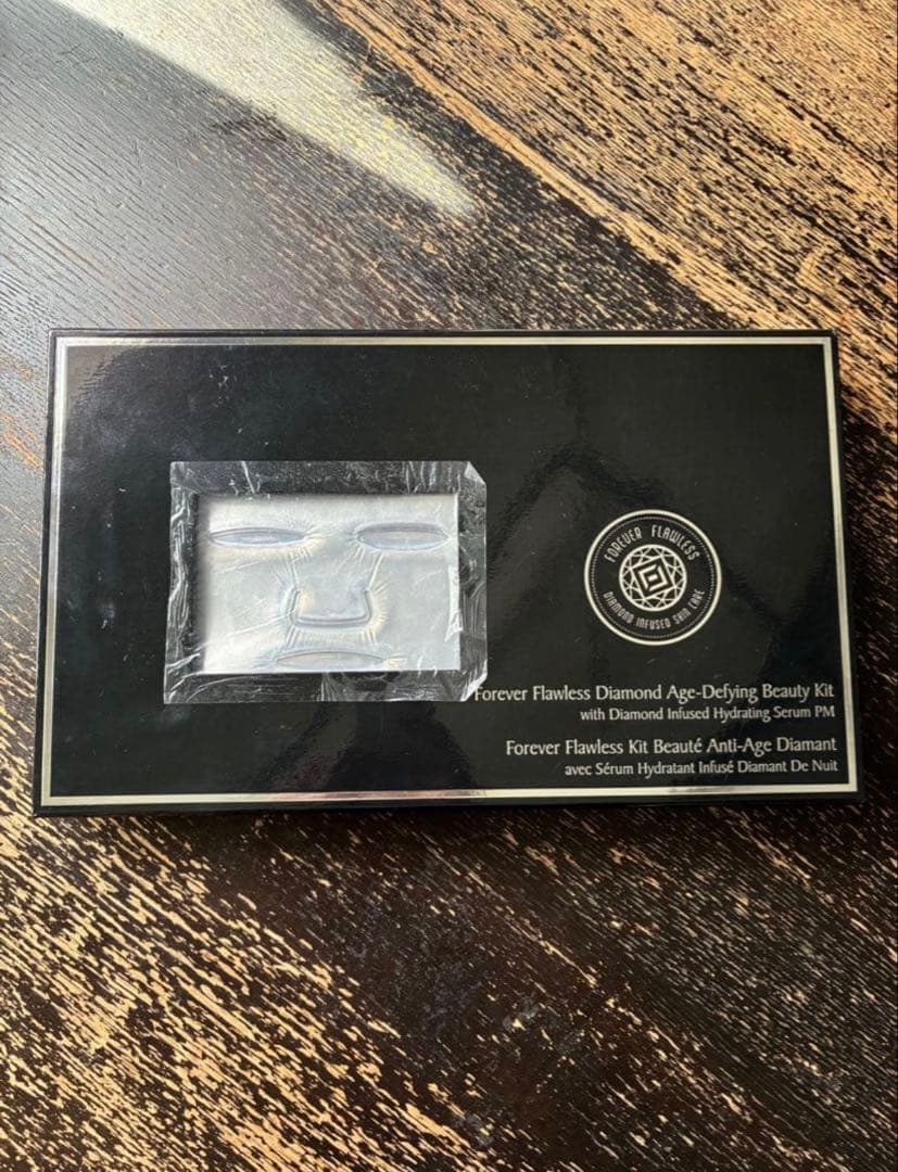 Forever Flawless Diamond Age-Defying セット