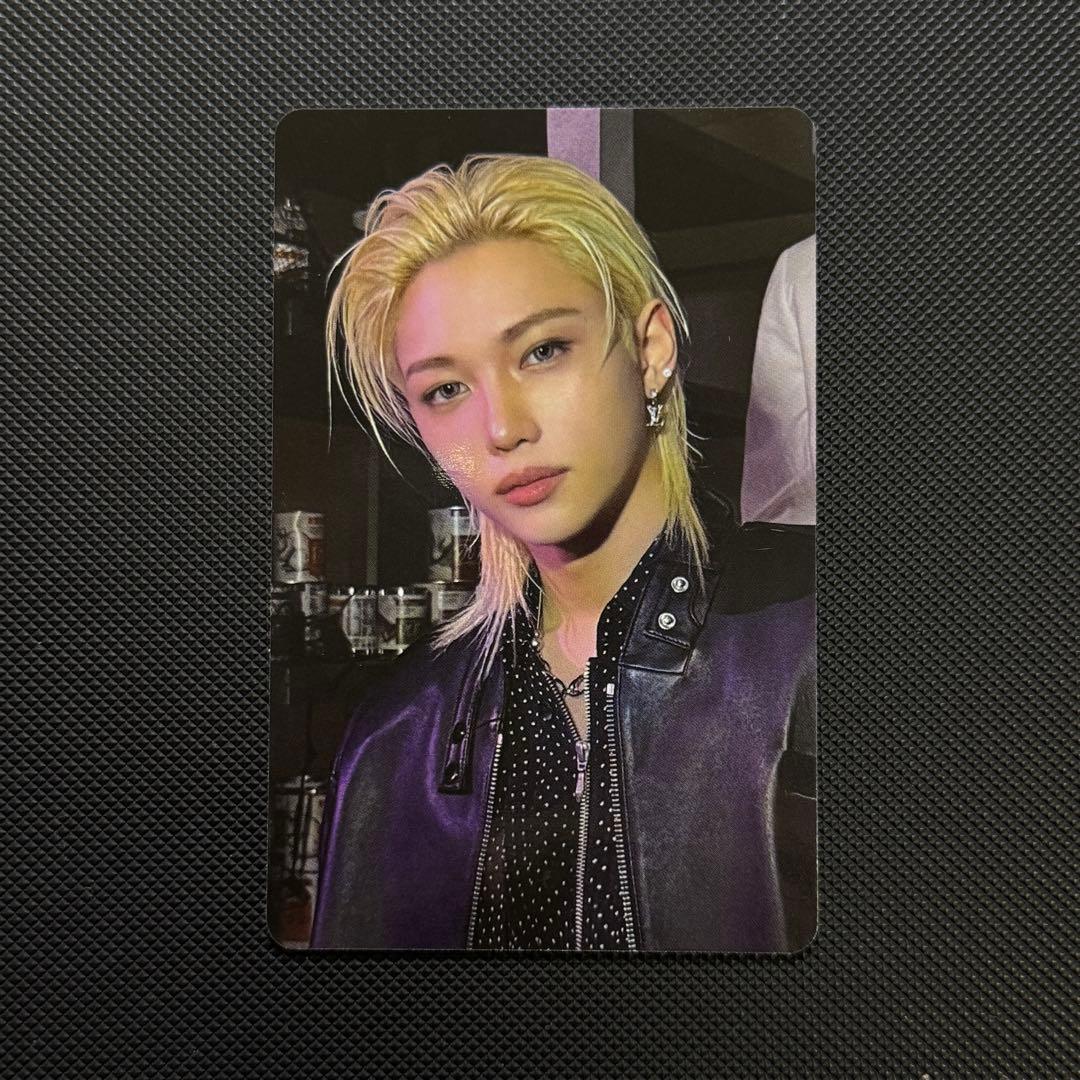 DO IT POPUP フーディ トレカ フィリックス - メルカリ