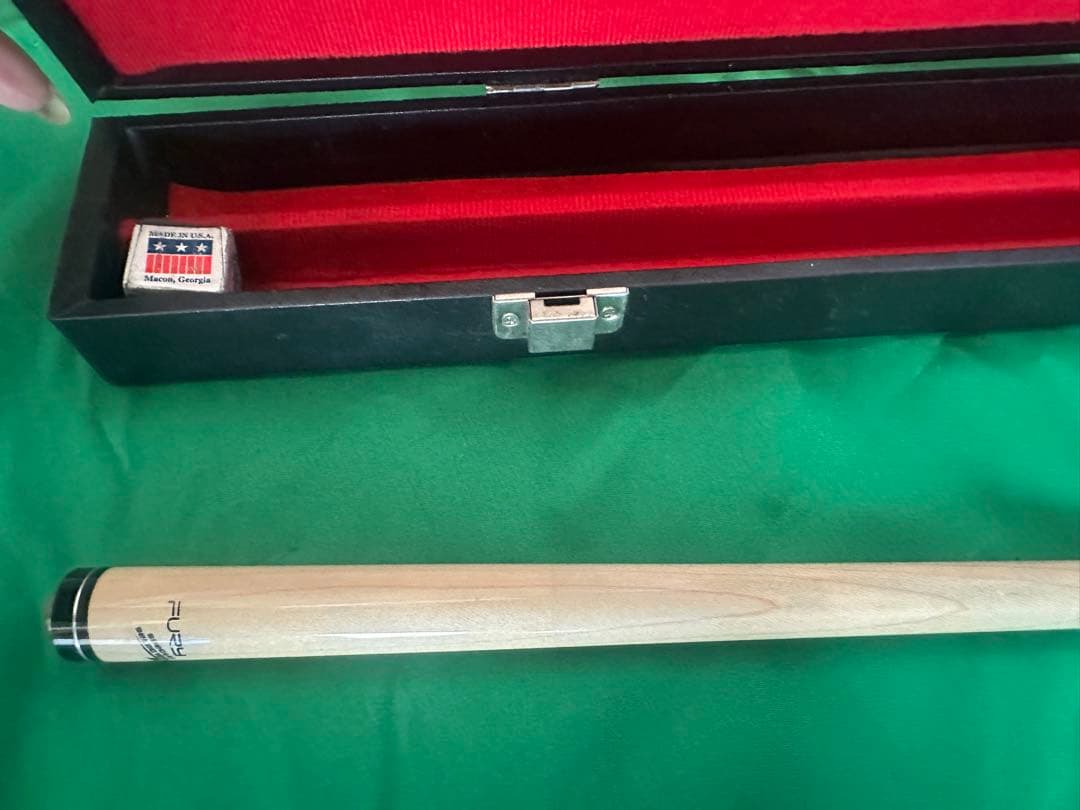 FURY ビリヤードキュー ブラック ケース付き 美品 - メルカリ
