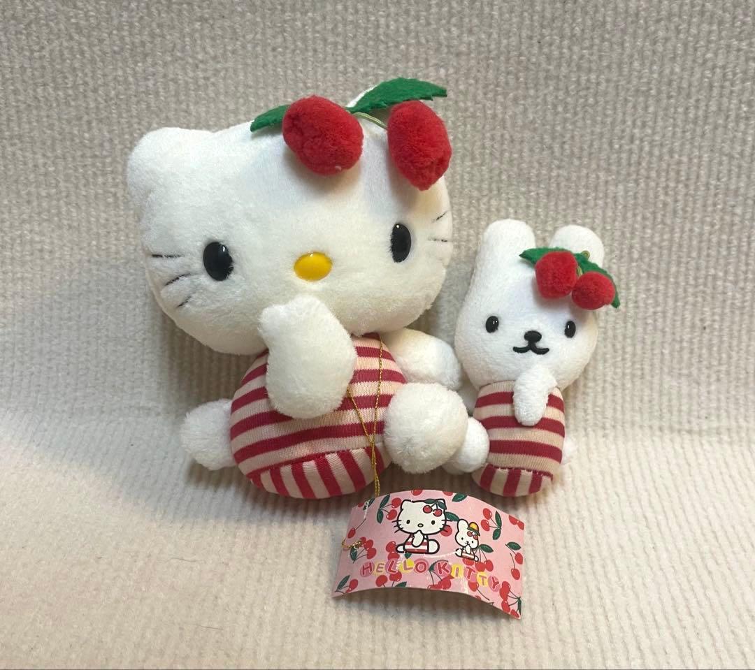 レア•タグ付き☆ハローキティ ウサギ さくらんぼ ドール ぬいぐるみ ハローキティ 垂れ耳うさぎ 着ぐるみぬいぐるみ さくらんぼ キグルミ