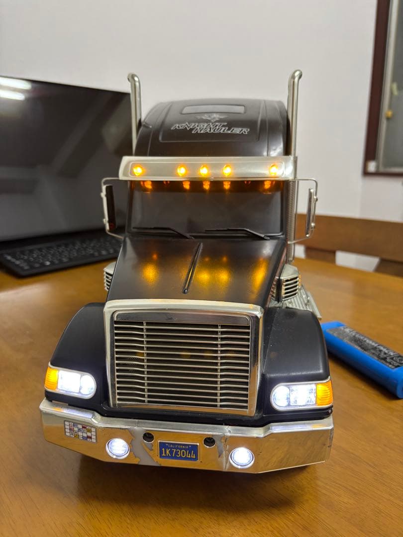 1/14RC トレーラーヘッド ナイトハウラー フルオペレーションセット