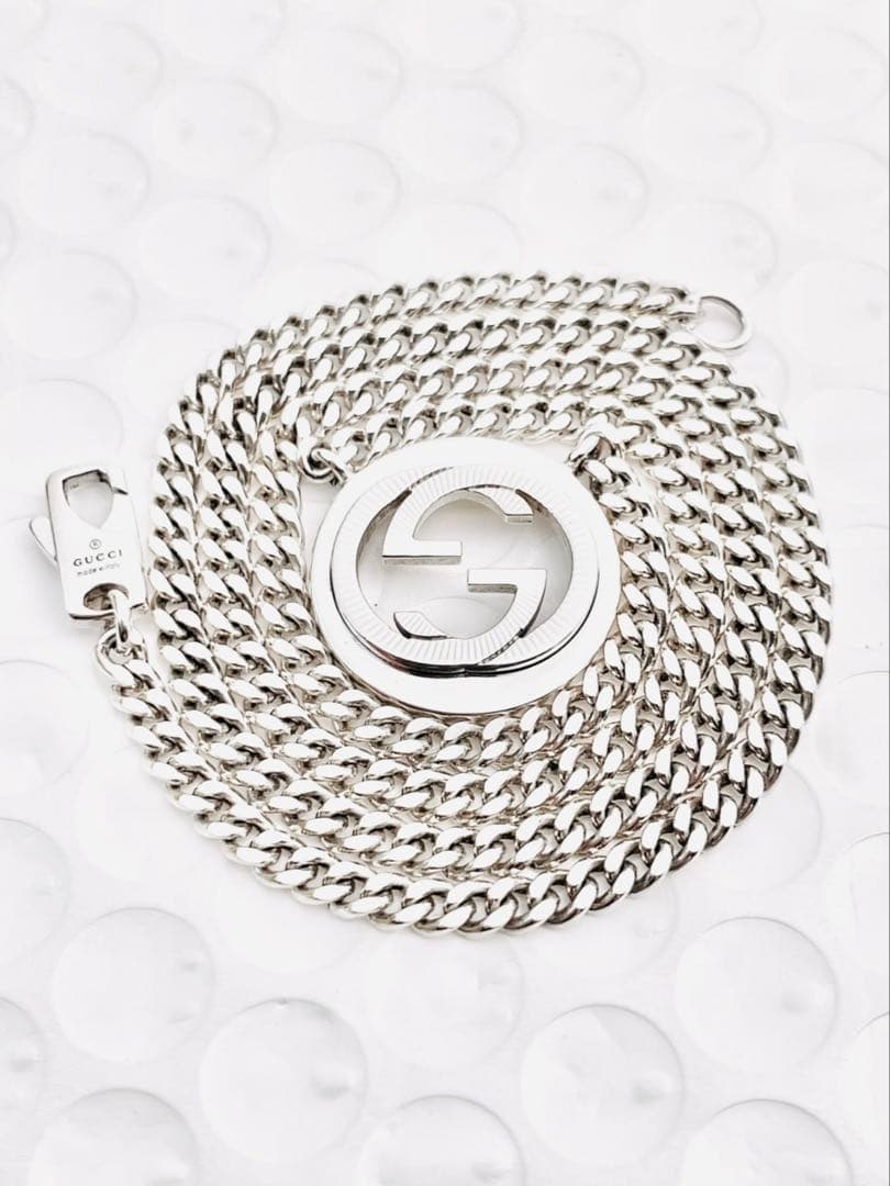 【超美品】GUCCI WGロゴ ネックレス 男女兼用 SV925 2.5ミリ GUCCI（グッチ） 【超美品】グッチ ダブルG キー ネックレス SV925