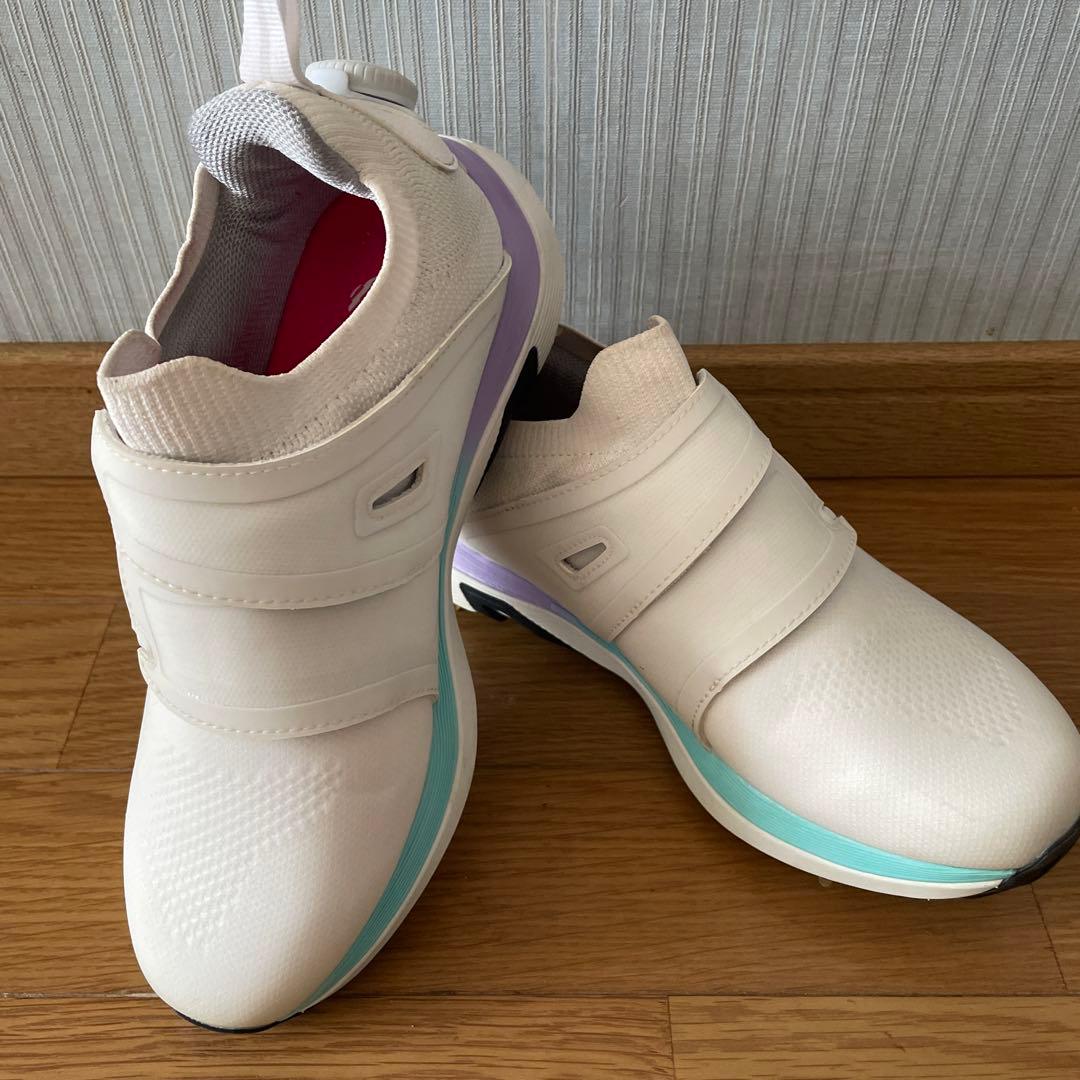 フットジョイ　ゴルフシューズ23センチ