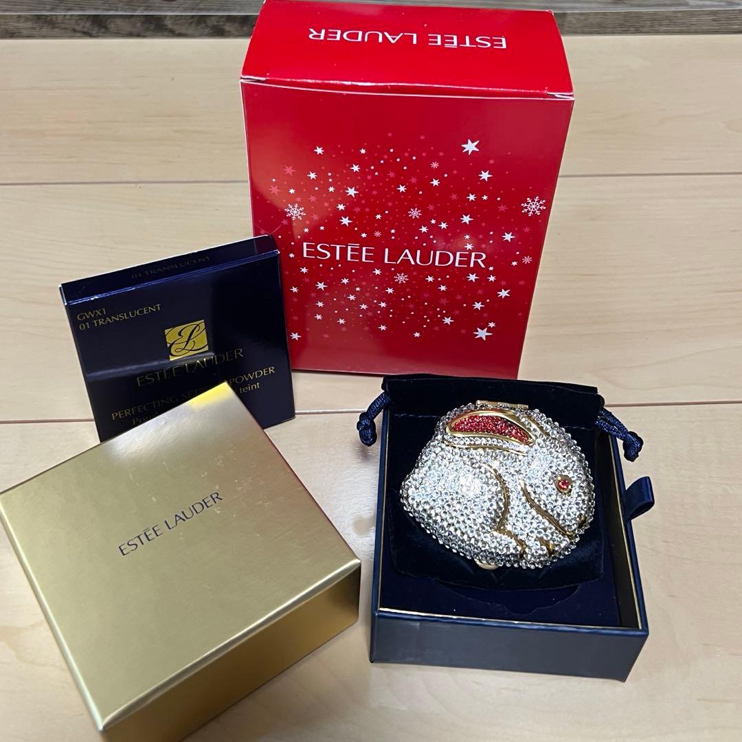 希少品 エスティローダー うさぎ　コンパクト キラキラ