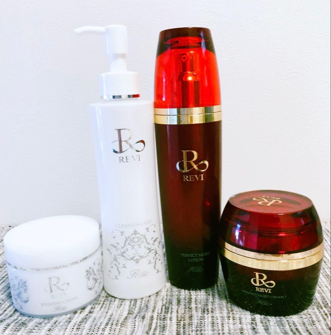 クレンジング　洗顔　他 基礎化粧品4点セット　ルヴィ　REVI 化粧水