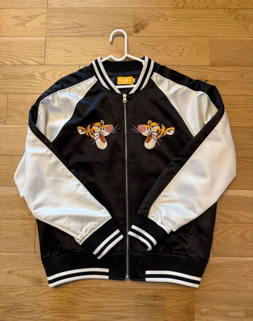 東京ディズニーリゾート　ティガー スカジャン　Lサイズ 東京ディズニーリゾート公式 ティガースカジャン S｜Yahoo!フリマ（旧