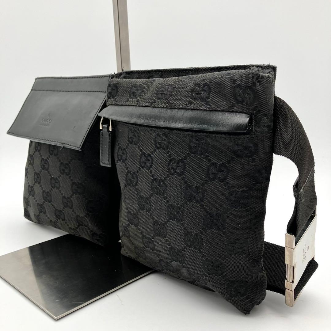 【美品】グッチ　ボディバッグ　ウエストバッグ　gg レザー　キャンバス　ブラック
