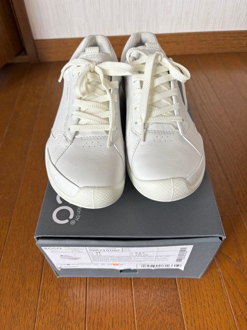 【新品】ecco 23 バイオム　ハイブリッド ゴルフシューズ　レディース