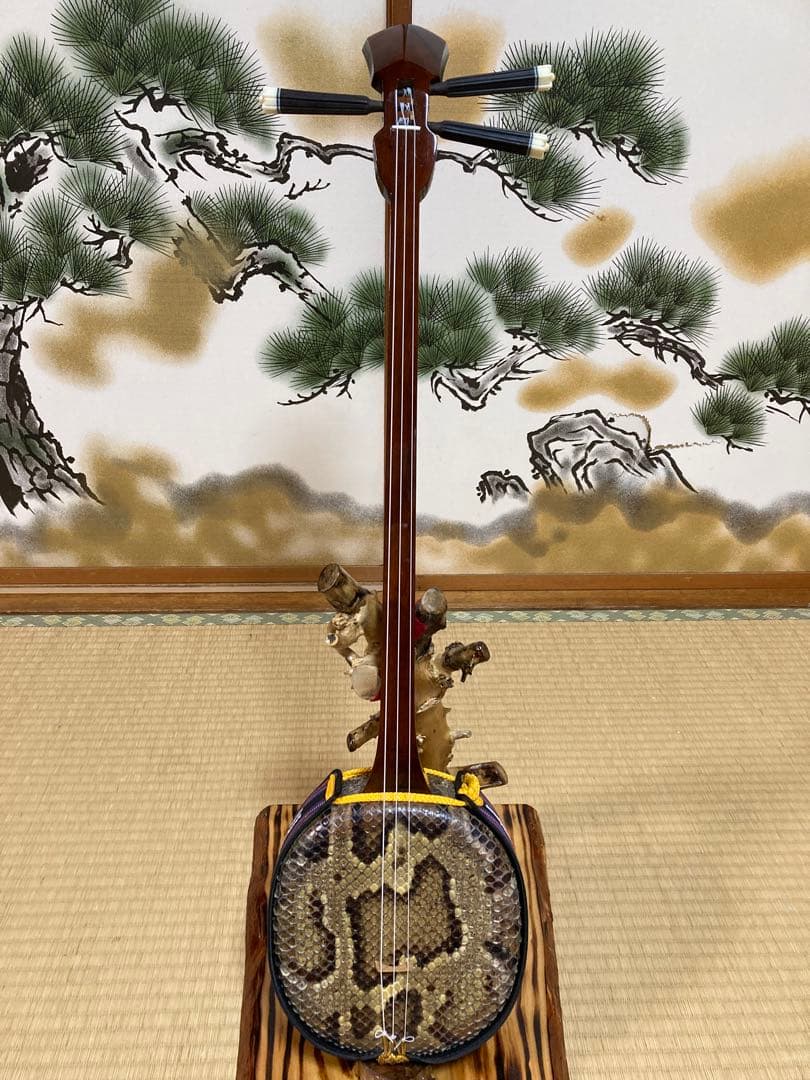沖縄三線　八重山クルチ　本蛇皮一枚張り！