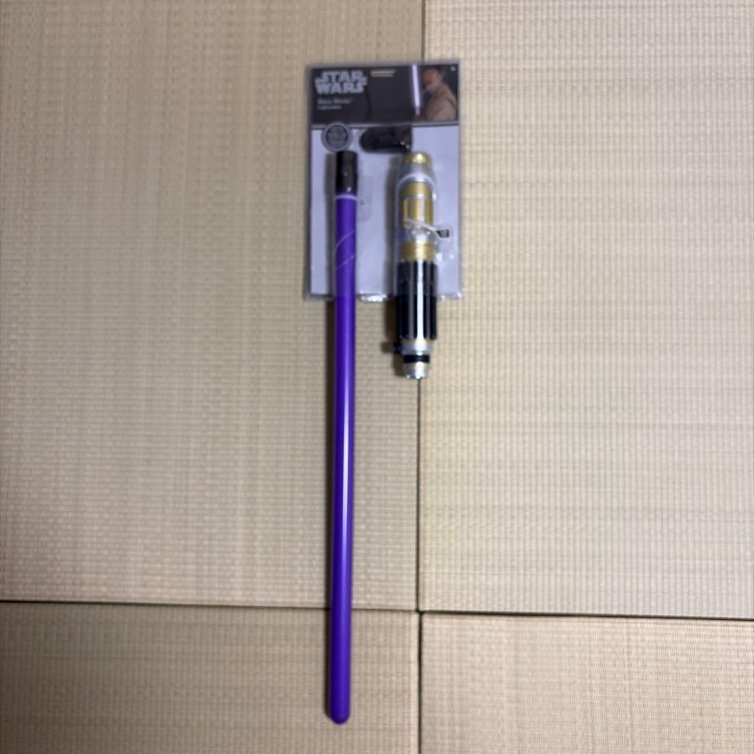 スターウォーズ Disney US公式商品 メイスウィンドゥ　ライトセーバー メイス・ウィンドゥのライトセーバー