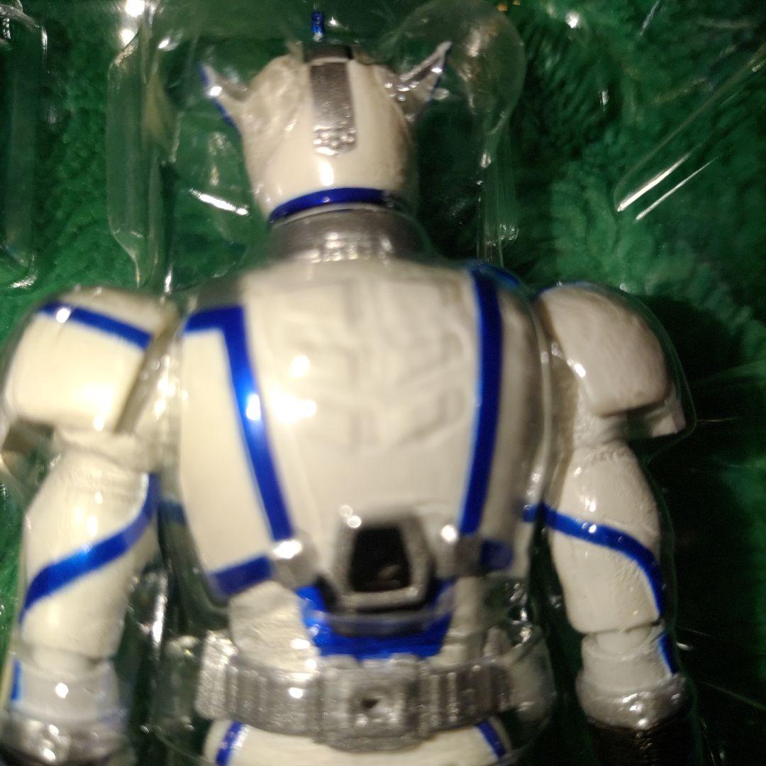 【美品】S.H.Figuarts 仮面ライダーサイガ 東映 仮面ライダー555